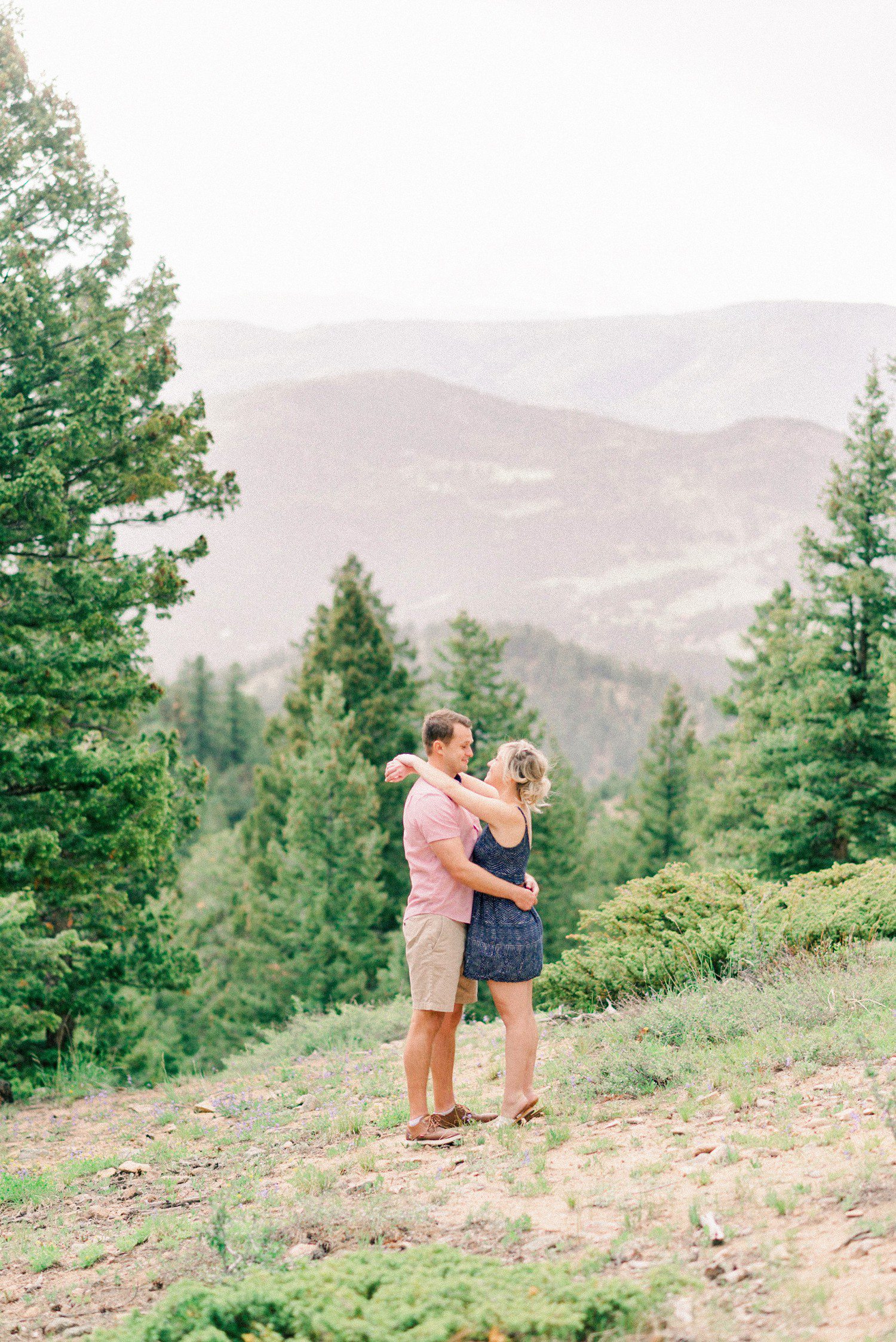 Boulder Colorado engagement photos in the mountains. 