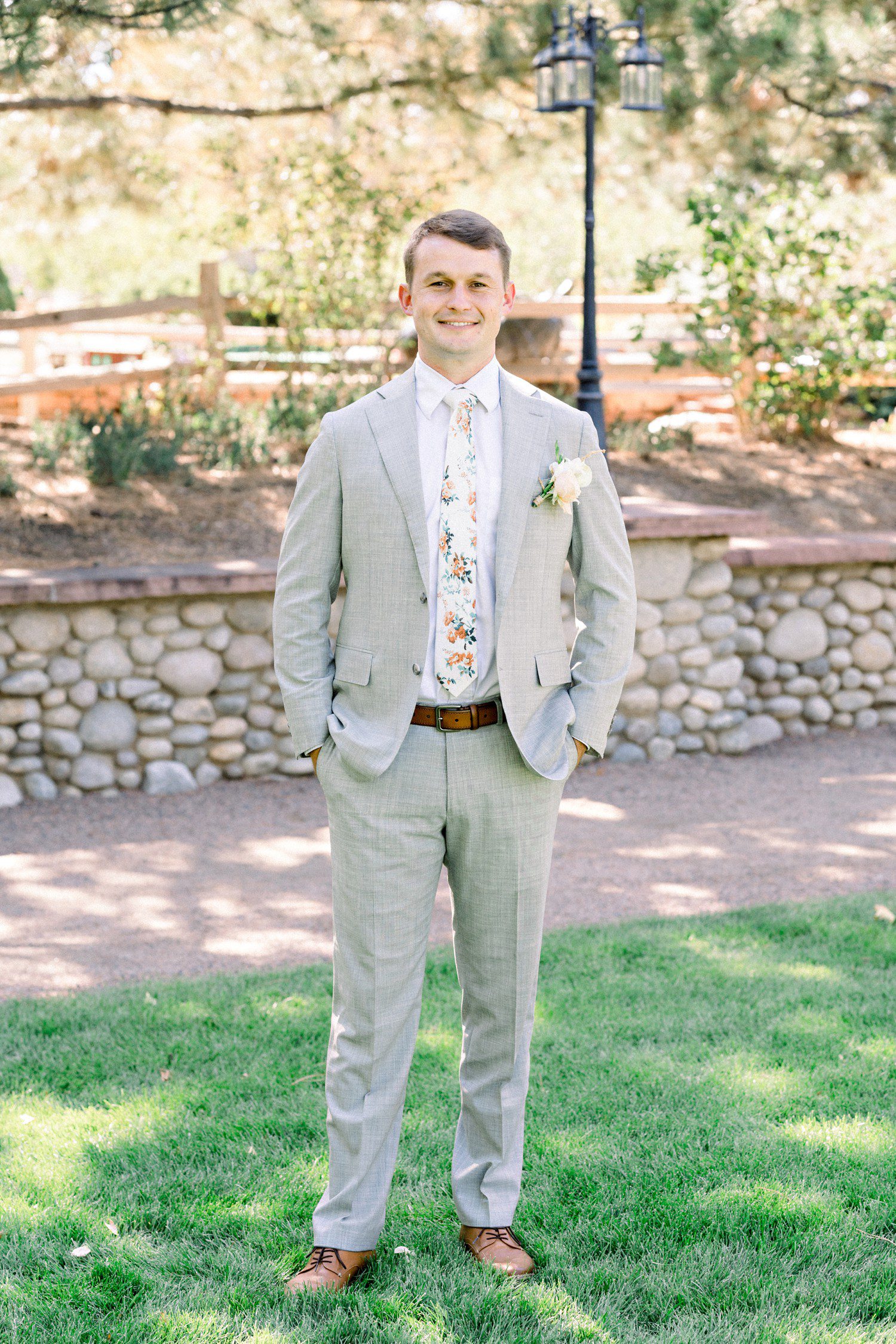 Groom photos at Hudson Gardens.